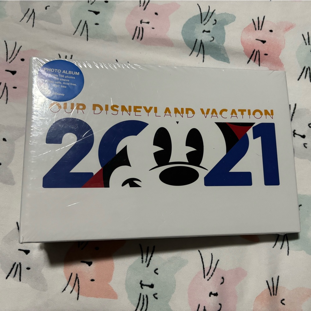 Disney photo book 2021